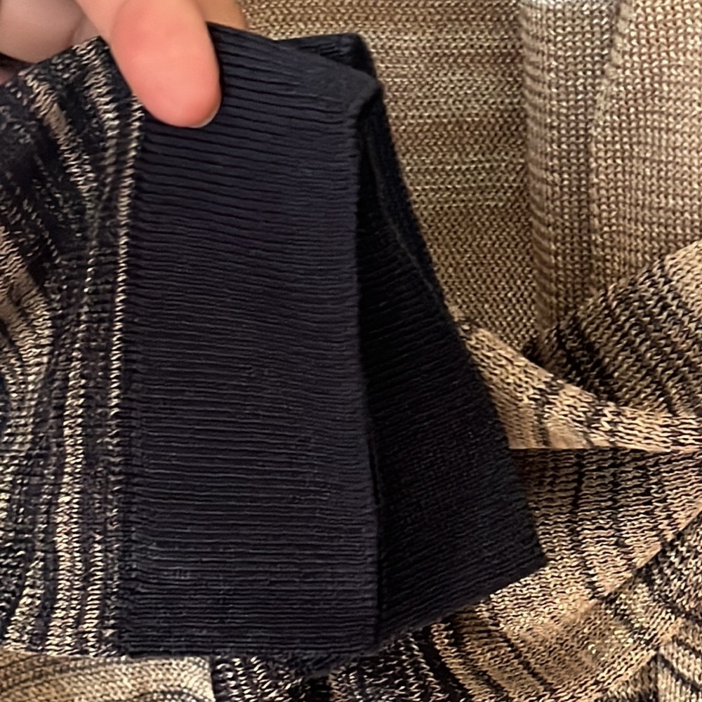 COPY - St. John Open Long Cardigan size XL - Picture 8 of 9